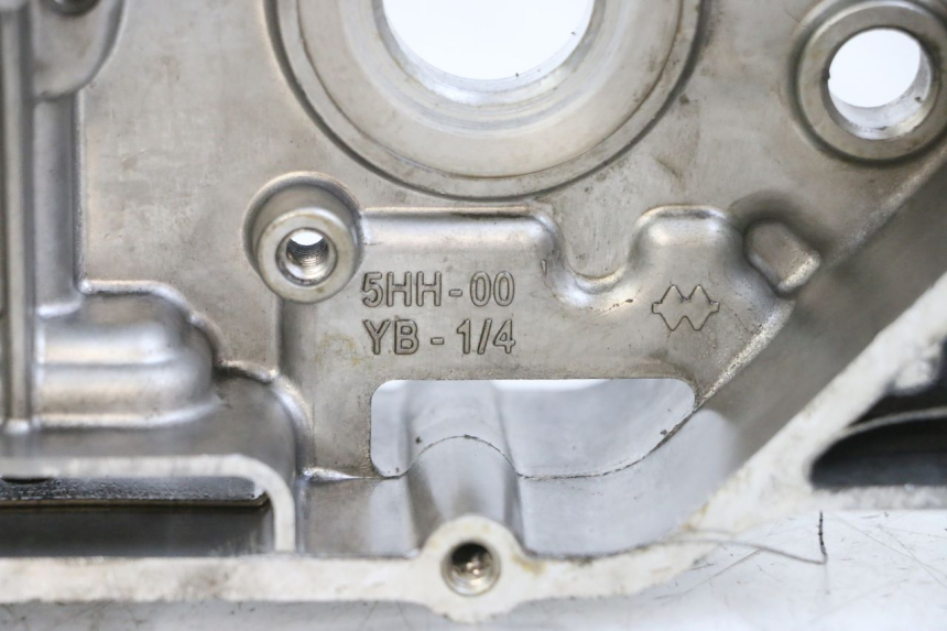 photo de TAMPA DO MOTOR DIREITA YAMAHA TTR 125 (2000 - 2020) - Ampliação técnica