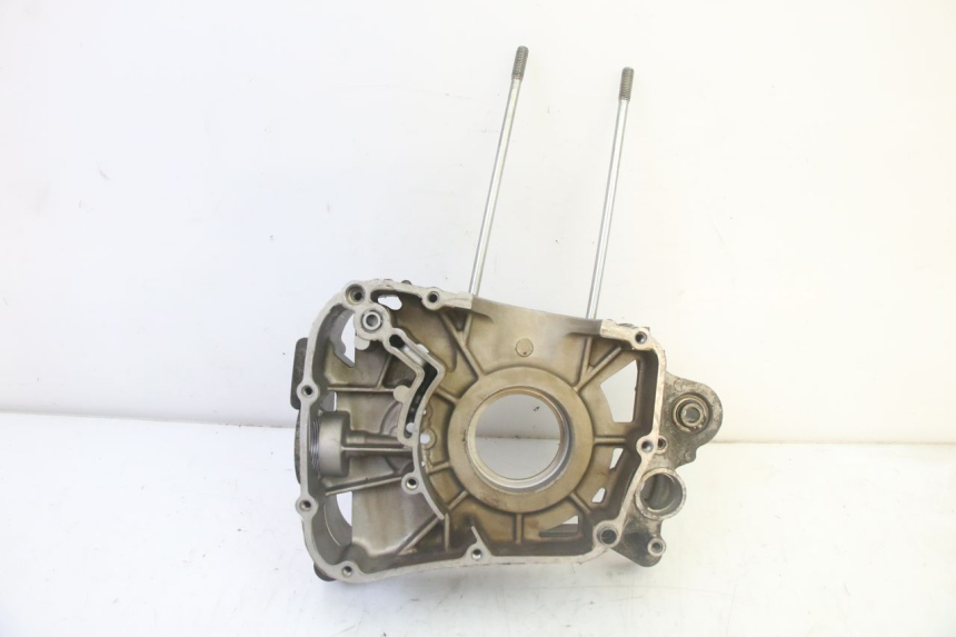 photo de TAMPA DO MOTOR DIREITA YAMAHA XMAX X-MAX 125 (2006 - 2009) - Vista principal