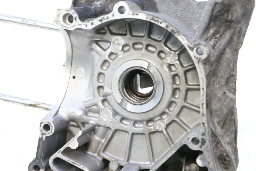 photo de CARCAÇA DO MOTOR DIREITA PIAGGIO X9 EVOLUTION 125 (2003 - 2007) - Pontos de fixação