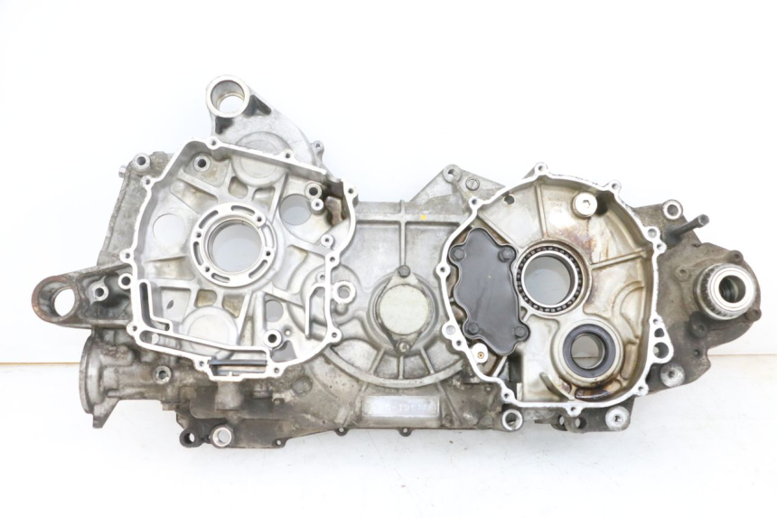 photo de TAMPA DO MOTOR ESQUERDA SUZUKI BURGMAN 650 (2013 - 2020) - Vista principal