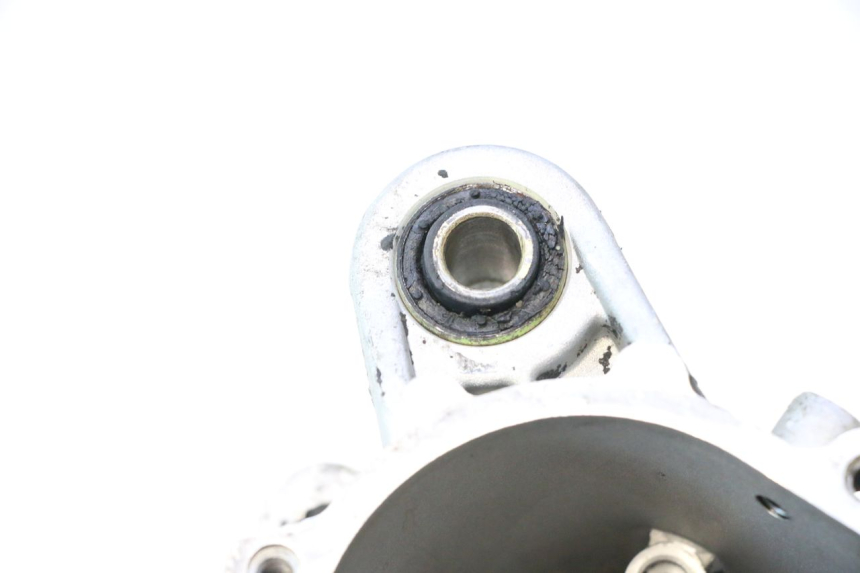 photo de TAMPA DO MOTOR ESQUERDA PIAGGIO FLY 2T 50 (2004 - 2017) - Ampliação dos componentes