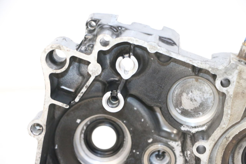 photo de TAMPA DO MOTOR ESQUERDA HONDA MTX TC02 125 (1987 - 1989) - Detalhes característicos