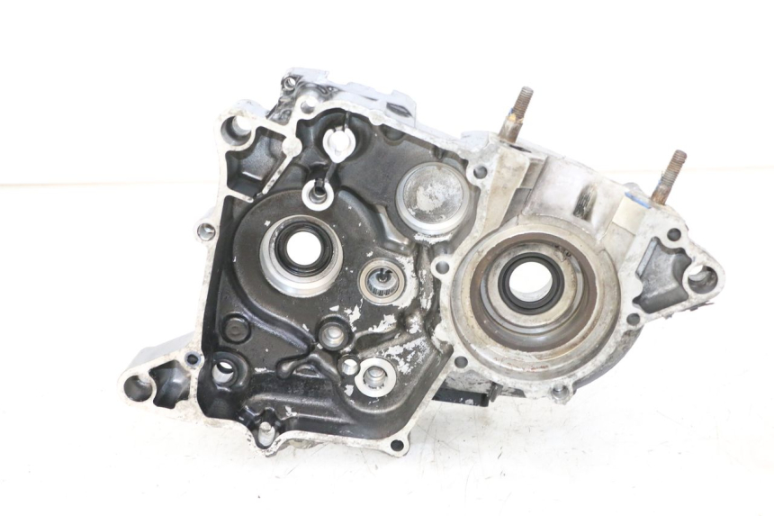 photo de TAMPA DO MOTOR ESQUERDA HONDA MTX TC02 125 (1987 - 1989) - Ampliação dos componentes