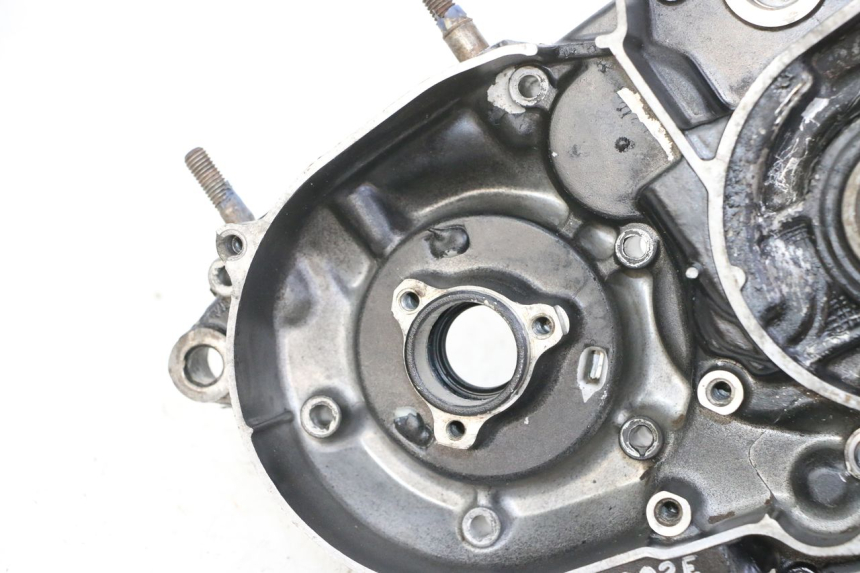 photo de TAMPA DO MOTOR ESQUERDA HONDA MTX TC02 125 (1987 - 1989) - Vista de perto