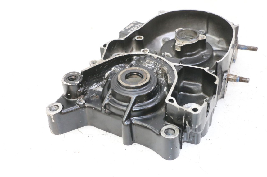photo de TAMPA DO MOTOR ESQUERDA HONDA MTX TC02 125 (1987 - 1989) - Outro ângulo de visão