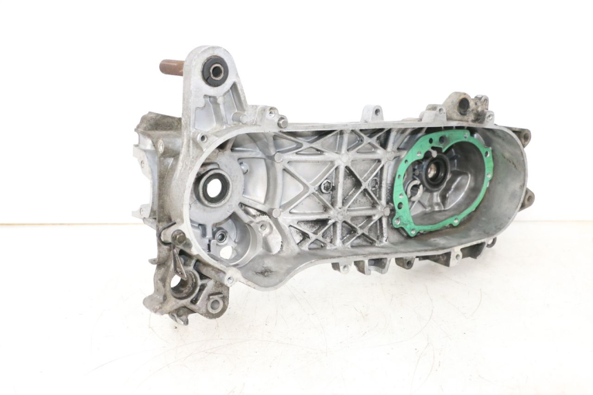 photo de TAMPA LATERAL ESQUERDA DO MOTOR PEUGEOT KISBEE 2T 50 (2010 - 2017) - Imagem adicional