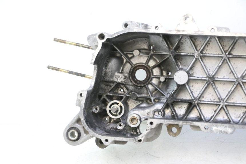 photo de CARCAÇA DO MOTOR ESQUERDA PIAGGIO LIBERTY 50 (1998 - 2003) - Peça verificada