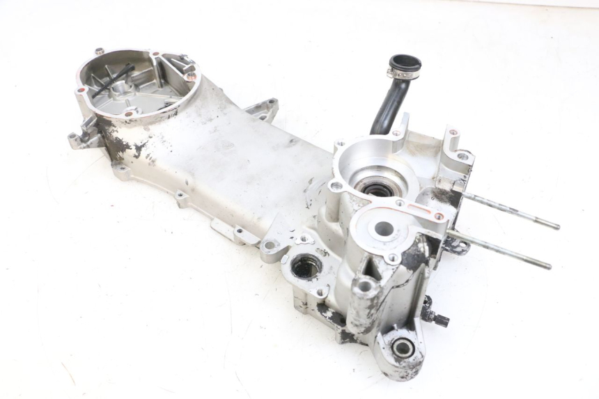 photo de TAMPA DO MOTOR ESQUERDA PIAGGIO NEW TYPHOON 50 (2018 - 2021) - Ampliação técnica