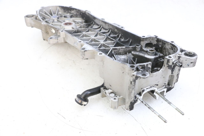 photo de TAMPA DO MOTOR ESQUERDA PIAGGIO NEW TYPHOON 50 (2018 - 2021) - Vista geral