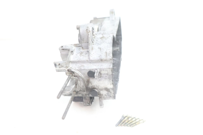 photo de CARCAÇA DO MOTOR ESQUERDA MBK NITRO 50 (2004 - 2008) - Pontos de fixação