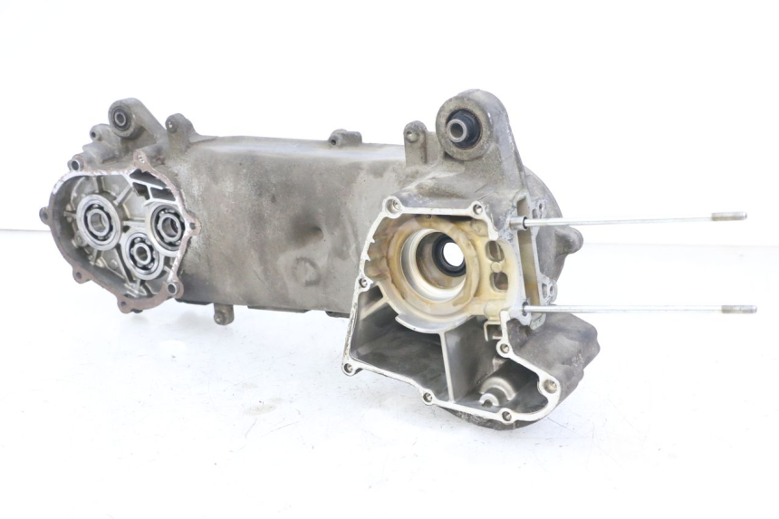 photo de TAMPA DO MOTOR ESQUERDA MBK OVETTO 4T 50 (2008 - 2016) - Detalhe da peça