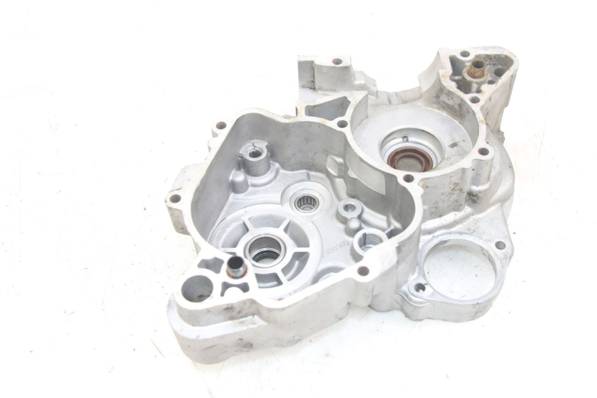 photo de TAMPA DO MOTOR ESQUERDA GILERA RK 50 (1996 - 1999) - Detalhe da peça