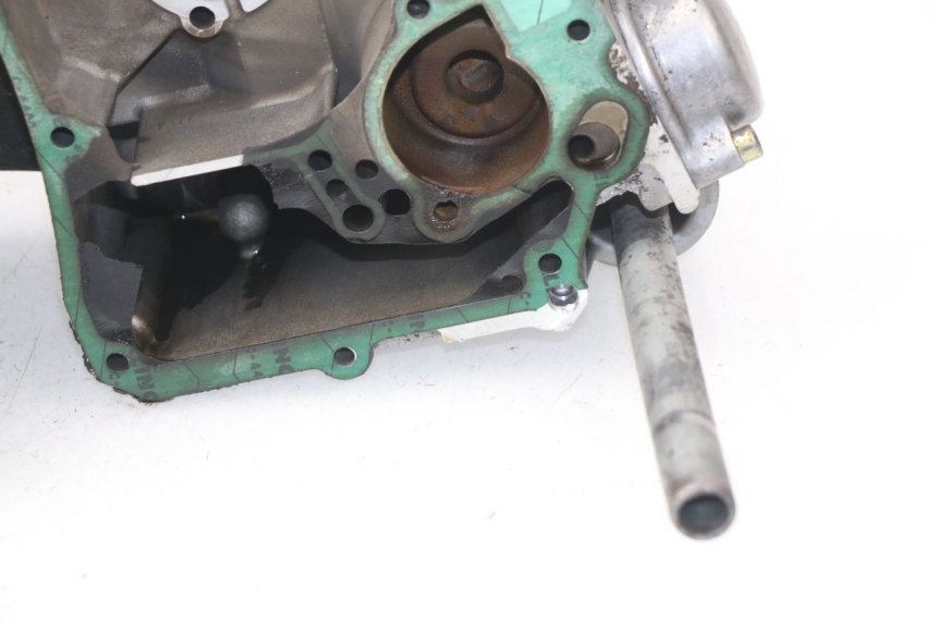 photo de TAMPA DO MOTOR ESQUERDA APRILIA SCARABEO GT 125 (1999 - 2007) - Peça verificada