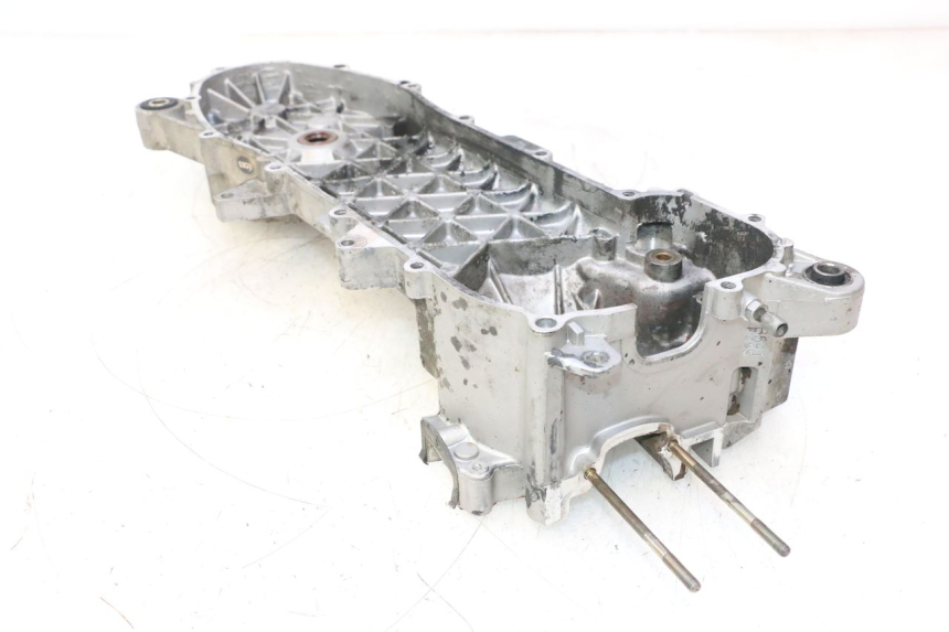 photo de CARCAÇA DO MOTOR ESQUERDA APRILIA SR 2T 50 (2012 - 2017) - Vista de perto