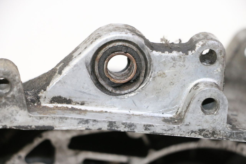 photo de TAMPA DO MOTOR ESQUERDA PEUGEOT VIVACITY NEW 2T 50 (2008 - 2017) - Ampliação dos componentes