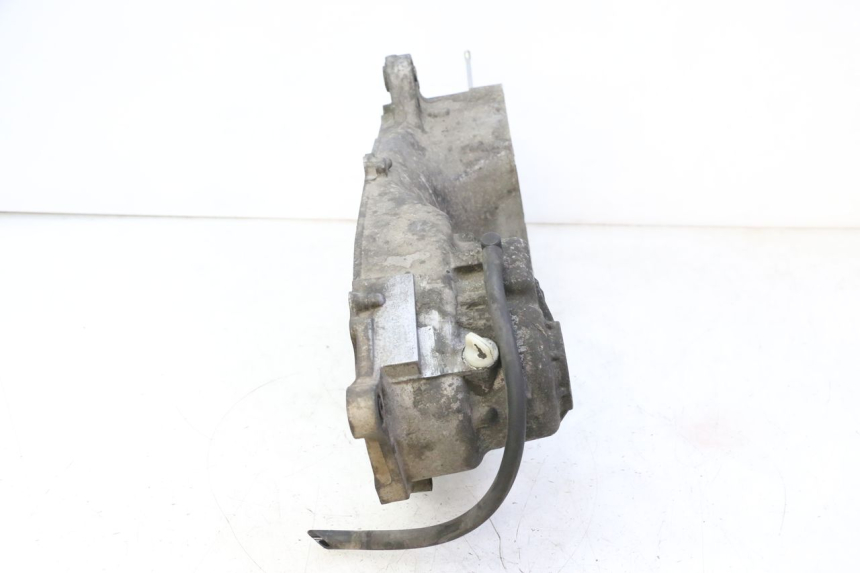 photo de TAMPA DO MOTOR ESQUERDA YAMAHA X-MAX XMAX 125 (2010 - 2013) - Vista geral