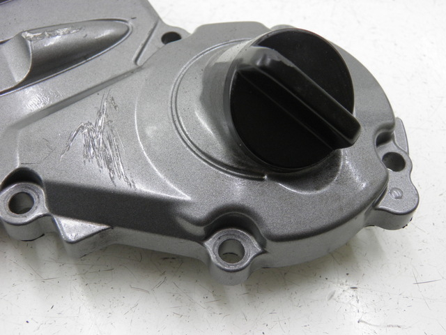 photo de TAMPA LATERAL ESQUERDA DO MOTOR YAMAHA FJR 1300 (2004 - 2005) - Vista geral