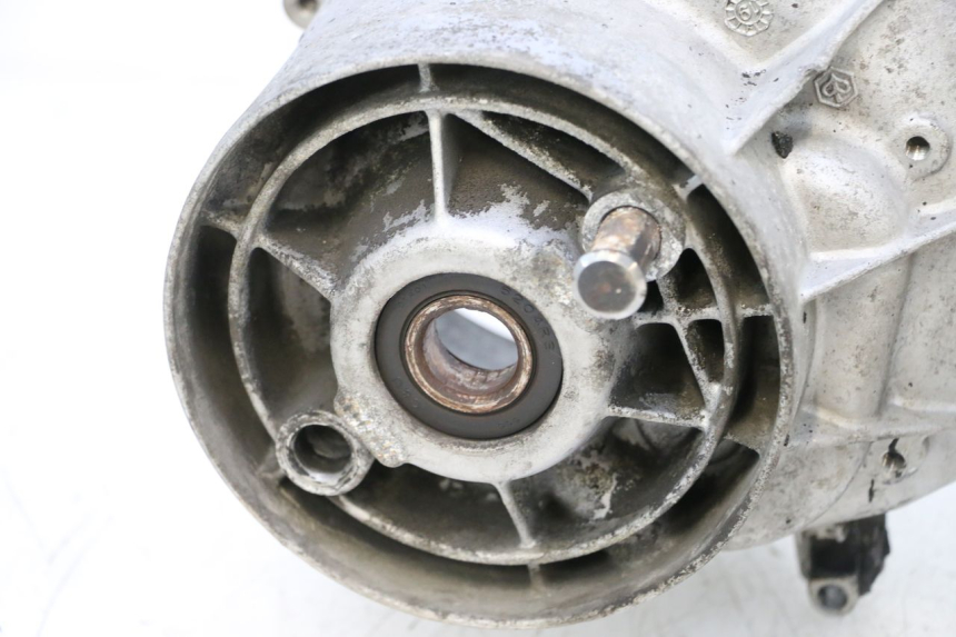 photo de TAMPA DO MOTOR ESQUERDA PIAGGIO ZIP 4T 50 (2018 - 2020) - Pontos de fixação