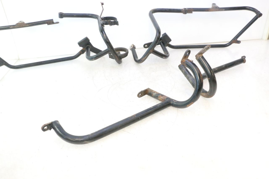 photo de TAMPA PROTETORA DO CILINDRO YAMAHA TDM ABS 900 (2002 - 2014) - Detalhe da peça