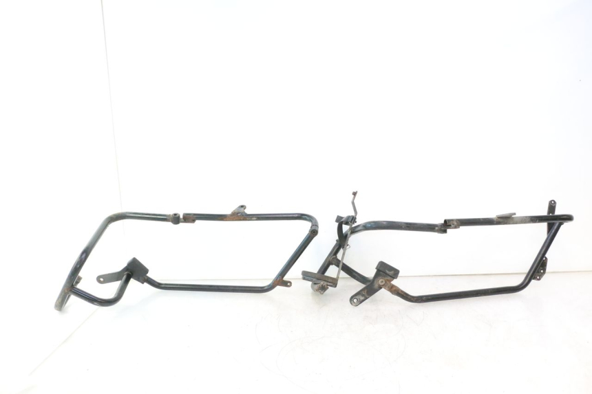photo de TAMPA PROTETORA DO CILINDRO YAMAHA TDM ABS 900 (2002 - 2014) - Vista de perto