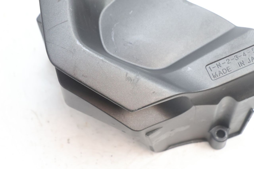 photo de TAMPA DO PINHÃO YAMAHA FZ8 800 (2010 - 2016) - Detalhe da peça