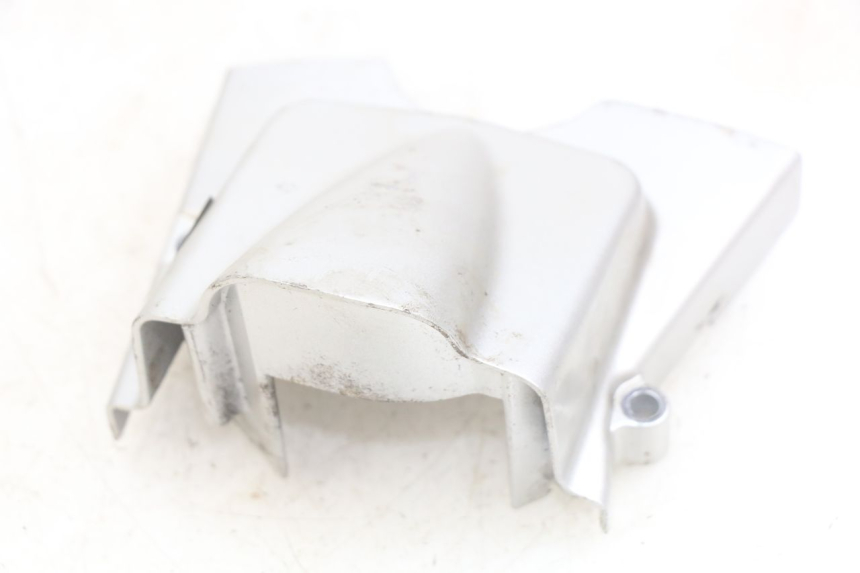 photo de TAMPA DO PINHÃO YAMASAKI ROADSTER 50 (2013 - 2018) - Outro ângulo de visão