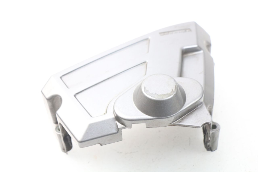 photo de TAMPA DO PINHÃO SUZUKI SV S ABS 650 (2003 - 2009) - Detalhe da peça