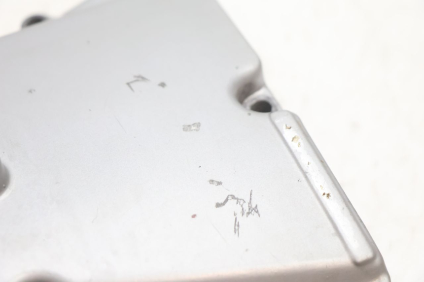 photo de CARCAÇA DE ENGRENAGEM YAMAHA YZF R GENESIS 750 (1993 - 1998) - Zoom do estado de desgaste
