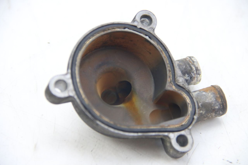 photo de TAMPA DA BOMBA DE ÁGUA SUZUKI SIXTEEN 125 (2008 - 2010) - Zoom do estado de desgaste