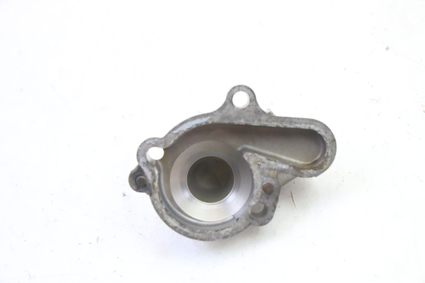 photo de TAMPA DA BOMBA DE ÁGUA YAMAHA TDR DELTABOX 125 (1997 - 2003) - Outro ângulo de visão
