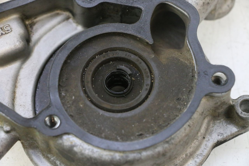 photo de CARCAÇA DA BOMBA DE ÁGUA YAMAHA X-MAX XMAX 125 (2010 - 2013) - Peça verificada