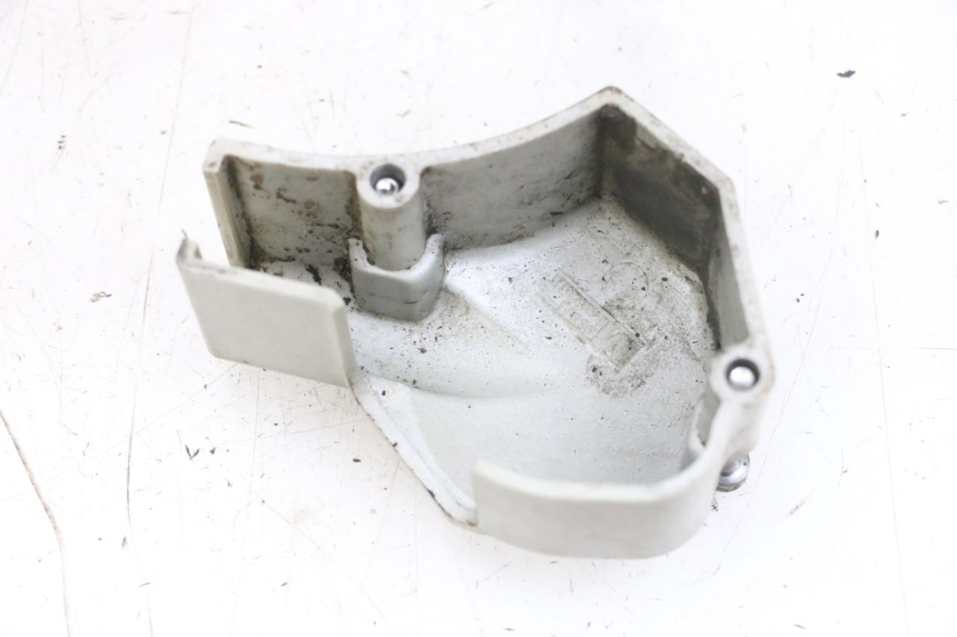 photo de TAMPA DA BOMBA DE ÓLEO YAMAHA TZR 50 (2008 - 2016) - Detalhe da peça