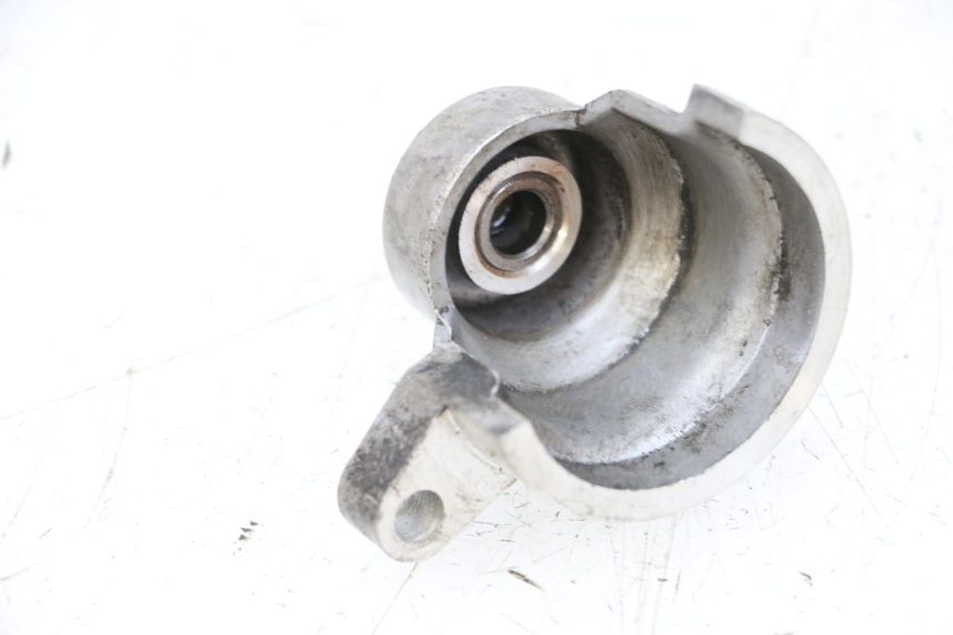 photo de TAMPA DO CUBO DE EMBREAGEM LIVRE PEUGEOT KISBEE 2T 50 (2010 - 2017) - Detalhe da peça