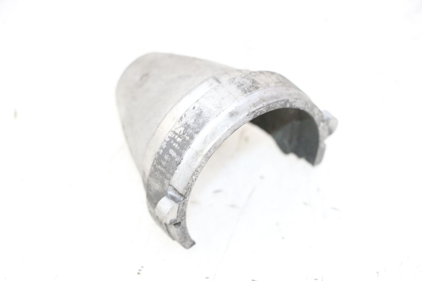 photo de TAMPA DE RODA LIVRE HONDA SCV LEAD 100 (2003 - 2007) - Detalhe da peça