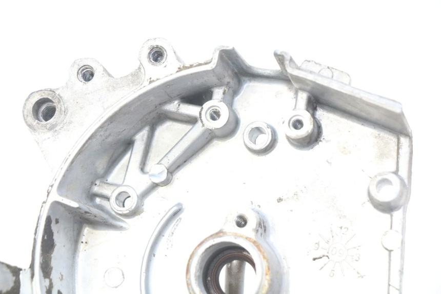 photo de TAMPA DO ESTATOR KYMCO AGILITY 4T 50 (2005 - 2018) - Pontos de fixação
