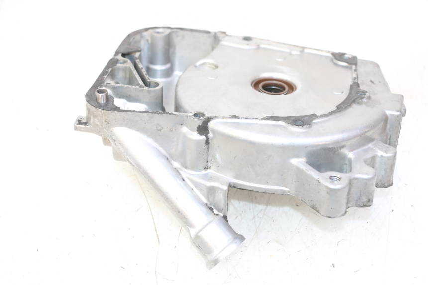 photo de TAMPA DO ESTATOR KYMCO AGILITY 4T 50 (2005 - 2018) - Pontos de fixação