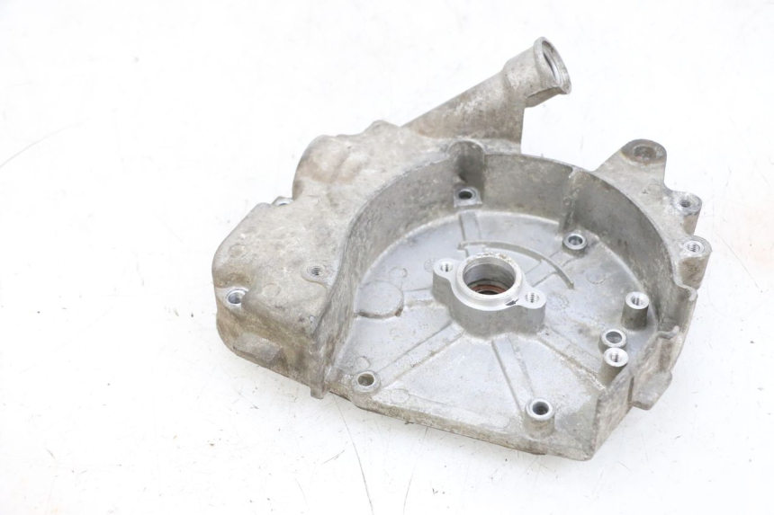 photo de TAMPA DO ESTATOR PEUGEOT KISBEE 4T 50 (2010 - 2017) - Pontos de fixação
