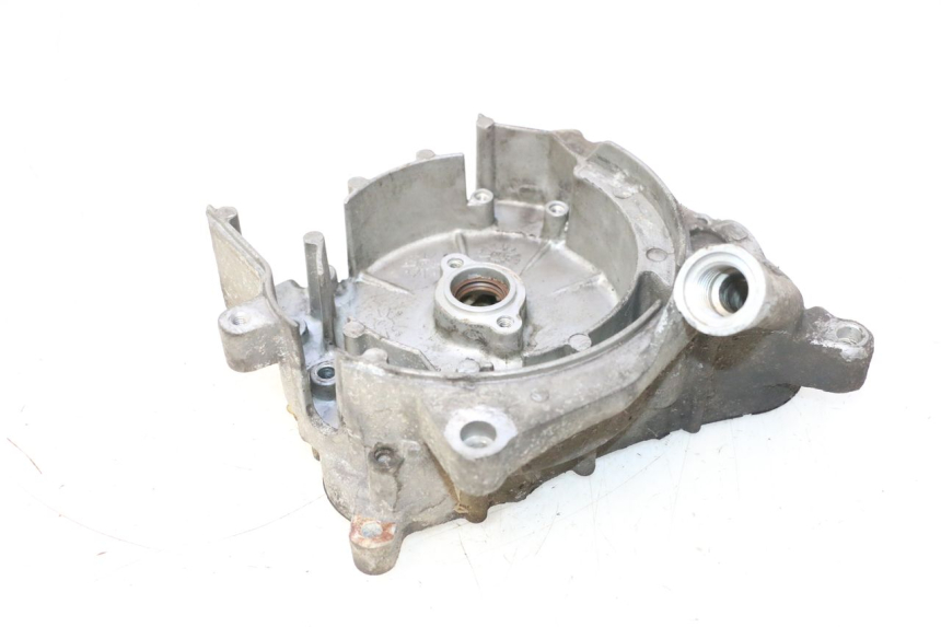 photo de TAMPA DO ESTATOR KYMCO LIKE 125 (2009 - 2016) - Pontos de fixação