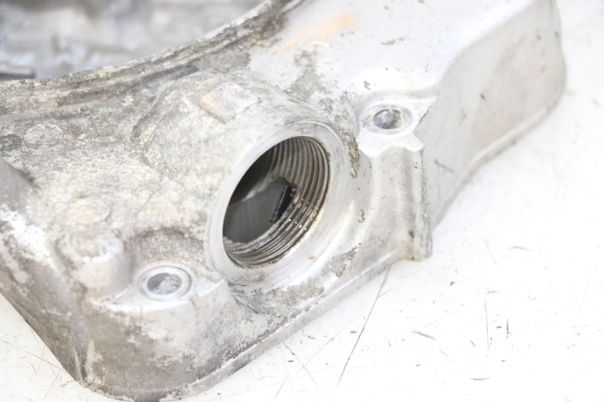 photo de TAMPA DO ESTATOR PEUGEOT VIVACITY 125 (2010 - 2017) - Pontos de fixação