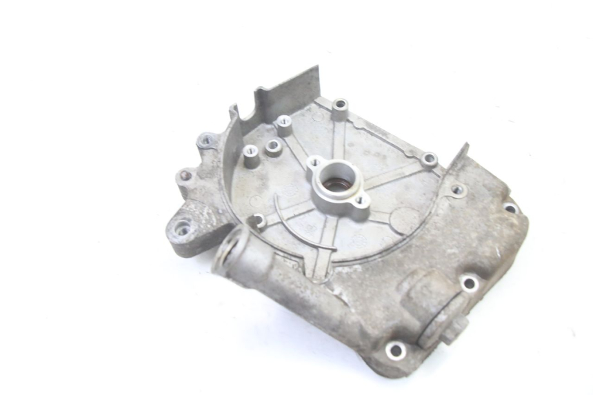photo de TAMPA DO ESTATOR PEUGEOT V-CLIC VCLIC 50 (2007 - 2013) - Detalhe da peça