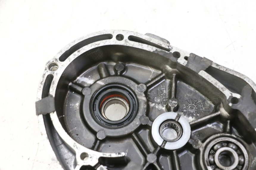 photo de CARCAÇA DE TRANSMISSÃO DA RODA KYMCO GRAND DINK 125 (2002 - 2007) - Vista geral