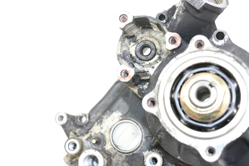 photo de CARCAÇA DE TRANSMISSÃO DA RODA KAWASAKI GTR 1000 (1994 - 2004) - Pontos de fixação