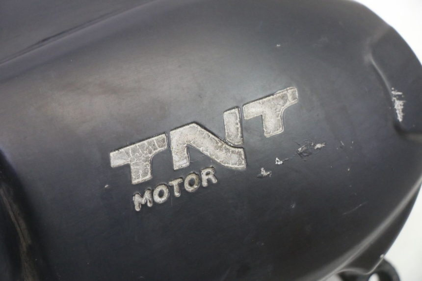 photo de TAMPA DO VARIADOR TNT MOTOR BOSTON 4T 50 (2018 - 2025) - Outro ângulo de visão