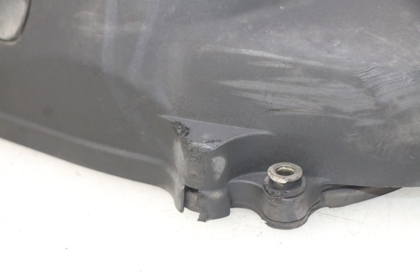photo de TAMPA DO VARIADOR SUZUKI BURGMAN 125 (2007 - 2014) - Outro ângulo de visão
