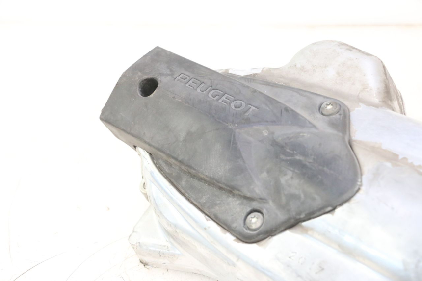 photo de TAMPA DO VARIADOR PEUGEOT CITYSTAR 125 (2011 - 2017) - Detalhes característicos