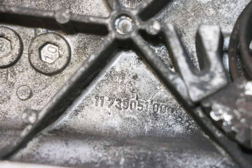 photo de TAMPA DO VARIADOR PEUGEOT ELYSTAR 50 (2002 - 2014) - Detalhe da peça