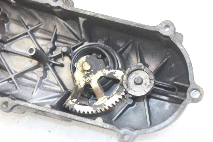 photo de TAMPA DO VARIADOR TNT MOTOR FASTINO 4T 50 (2013 - 2019) - Zoom do estado de desgaste