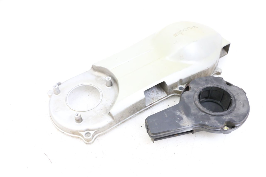 photo de TAMPA DO VARIADOR HONDA FES PANTHEON 2T 125 (1998 - 2002) - Detalhe da peça