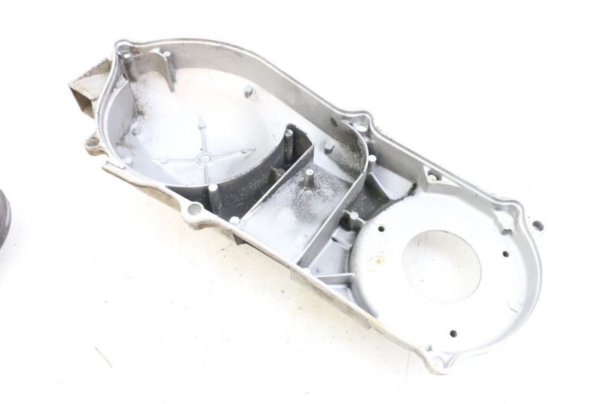 photo de TAMPA DO VARIADOR HONDA FES PANTHEON 2T 125 (1998 - 2002) - Outro ângulo de visão