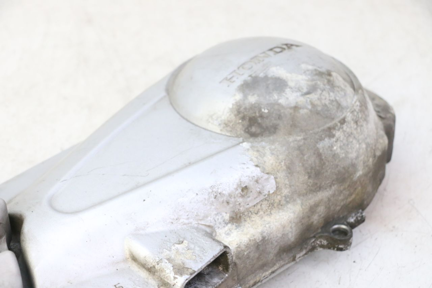photo de TAMPA DO VARIADOR HONDA FES S-WING SWING ABS 125 (2007 - 2015) - Outro ângulo de visão